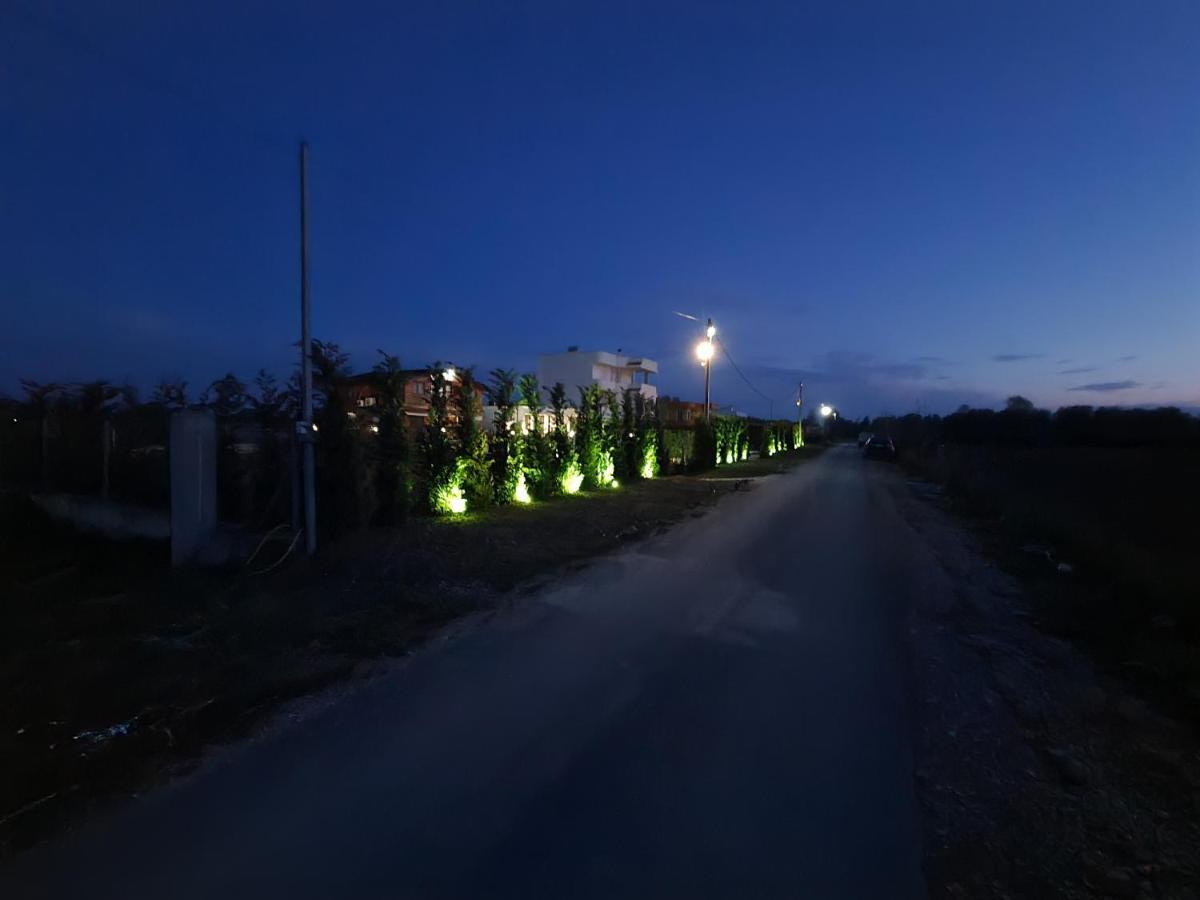 Lt Luxury Villa Rrushkull  Luaran gambar