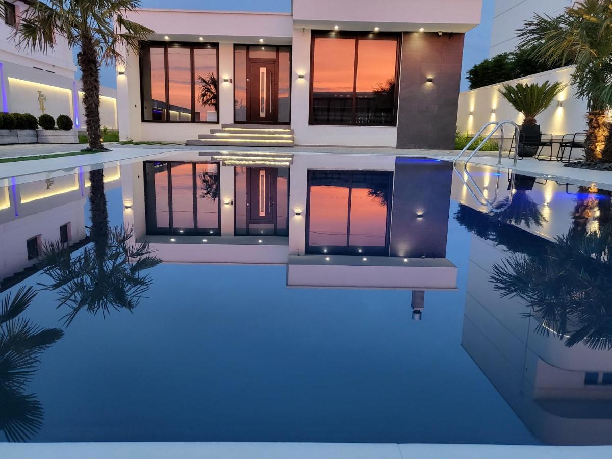 Lt Luxury Villa Rrushkull  Luaran gambar